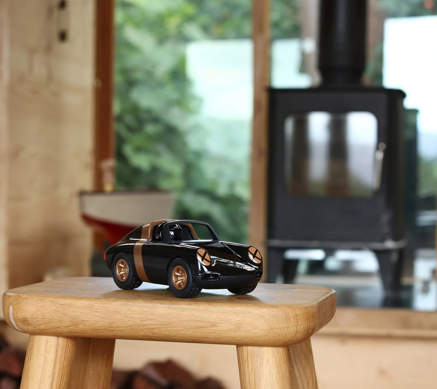 PLAYFOREVER Luft Crow