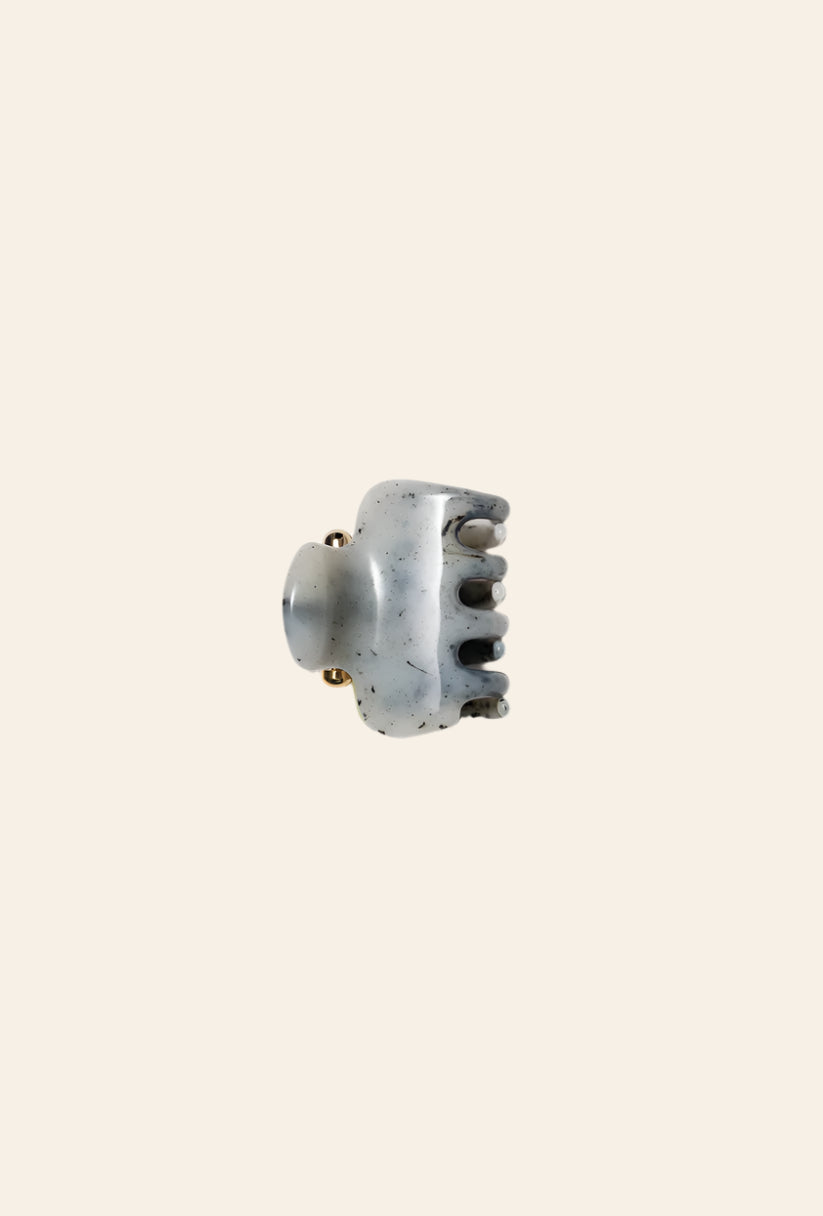 UNDO HAIRWARE Claw Clip