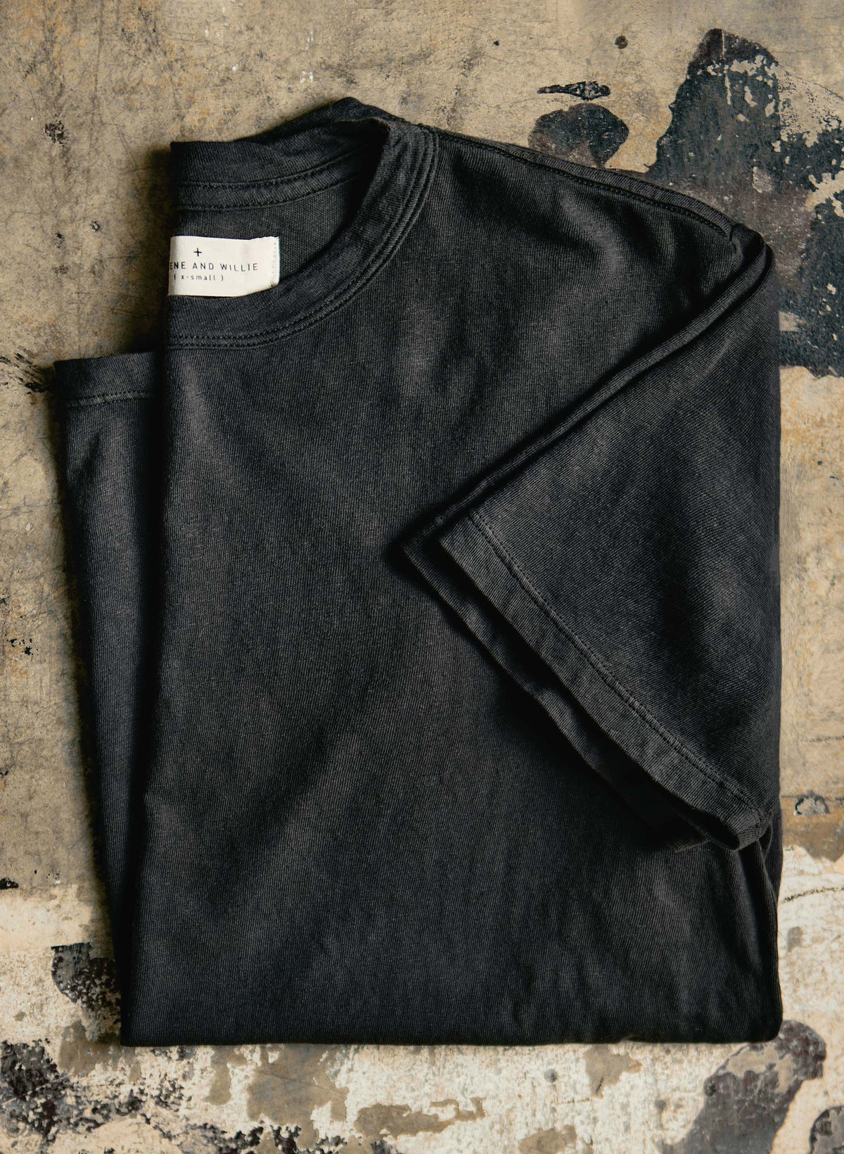 IMOGENE + WILLIE Classic Knit Faded T-shirt