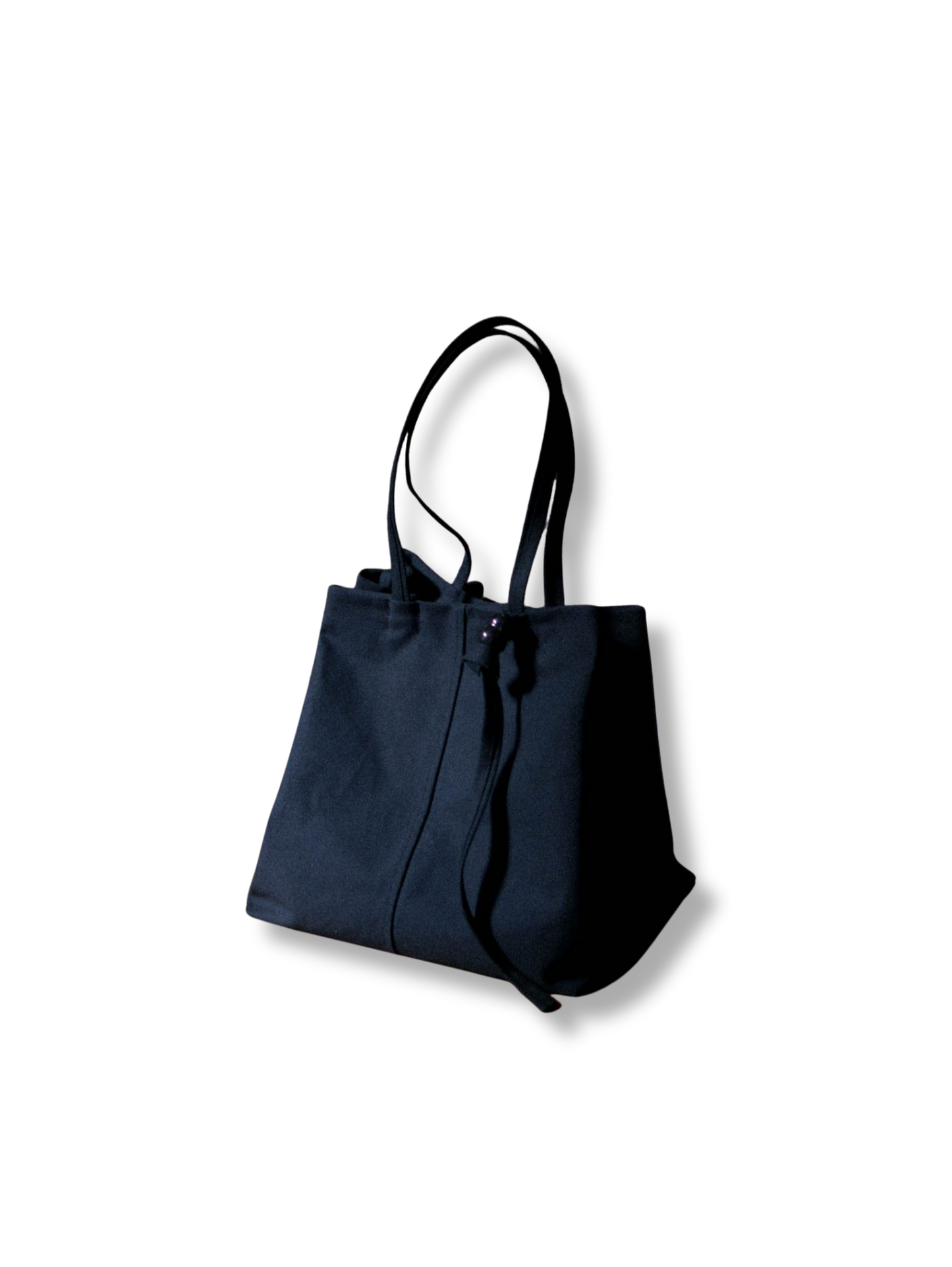 KAMARO'AN Cube Tote