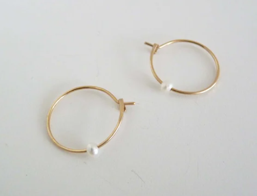 CINQ Soli Pearl Earrings